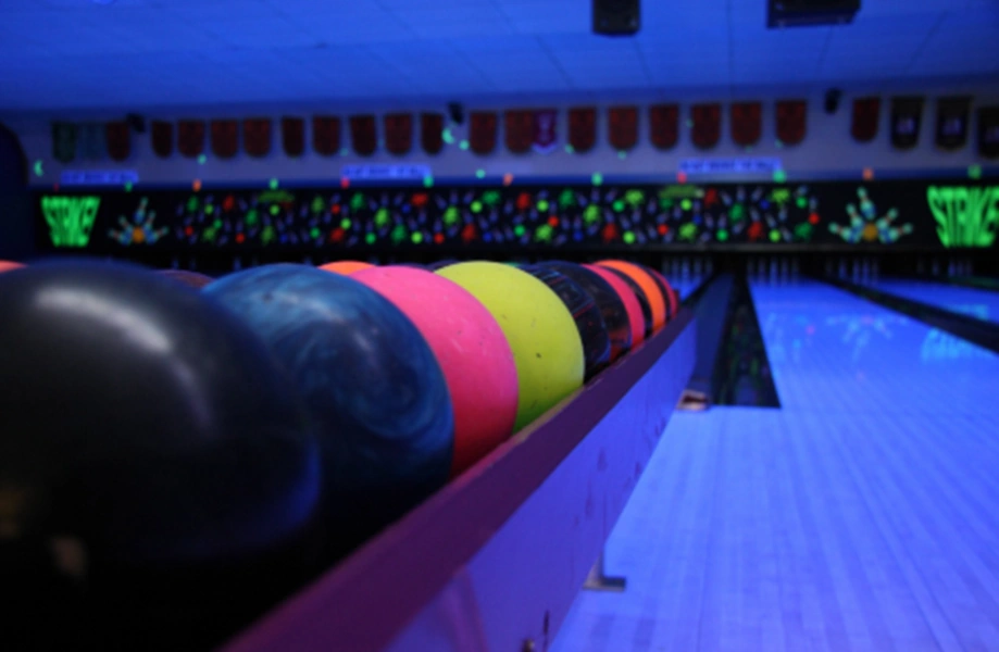 5-pin bowling balls during Rock ‘n’ Glo bowling